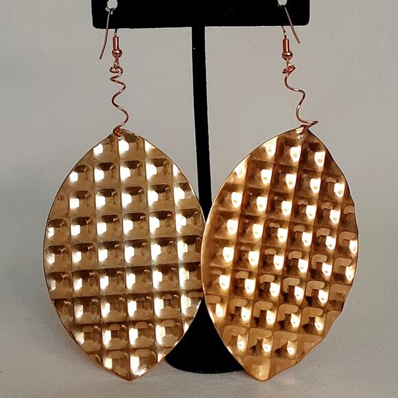 Jumbo Dangle Drop Earrings Textured Metallic To Neon Orange Ombre Plates Pierced - Picture 4 of 7